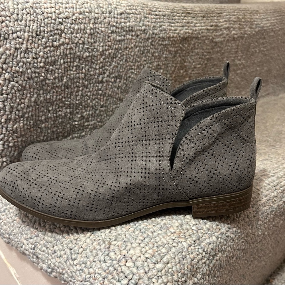 Dr.Scholls Gray Perforated Ankle Boots